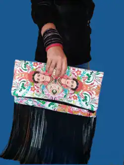 FRIDA'S CLUTCH -N E W - Image 4