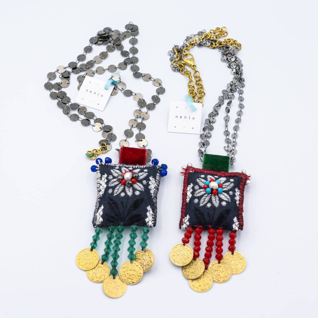 P1062482 TWINS NEKLACES - N E W - Image 1