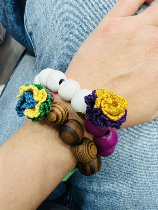 WOODEN WITH KNITTED FLOWER BRACELETS