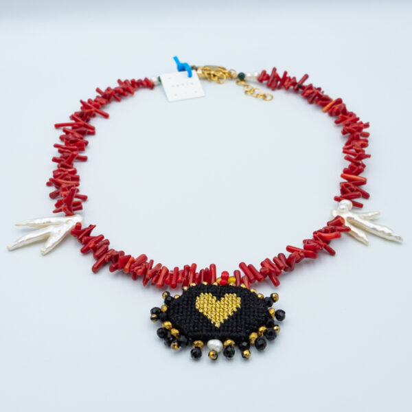 CORAL HEART NECKLACE - N E W