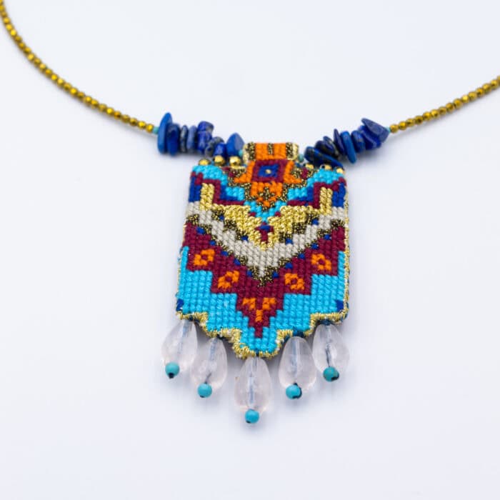 ONE AND UNIQUE NECKLACE